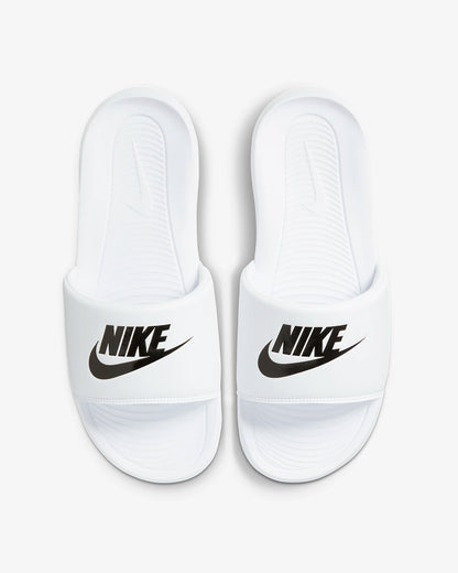 NIKE VICTORI ONE SLIDE