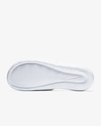 NIKE VICTORI ONE SLIDE