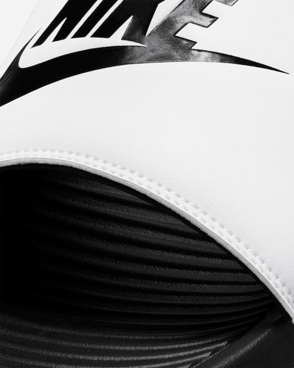 NIKE VICTORI ONE SLIDE