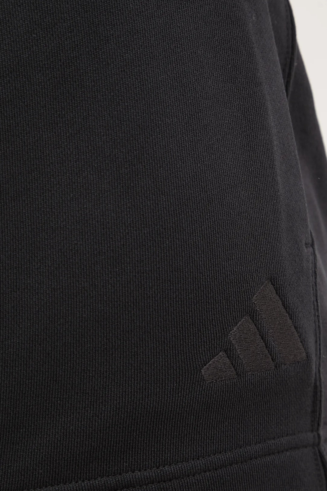 ADIDAS SHORT