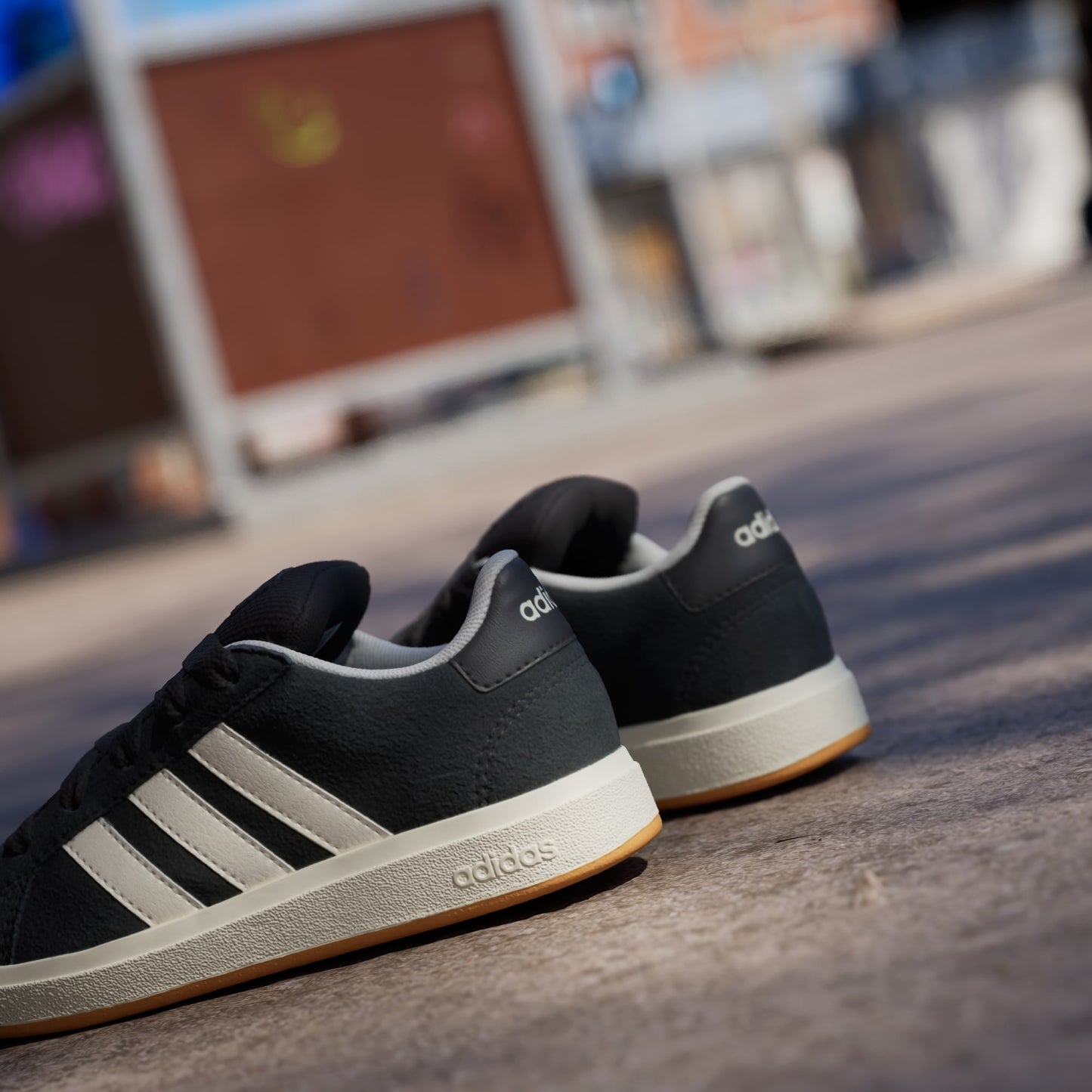 ADIDAS GRAND COURT 00s