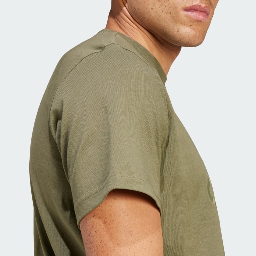 ADIDAS T-SHIRT