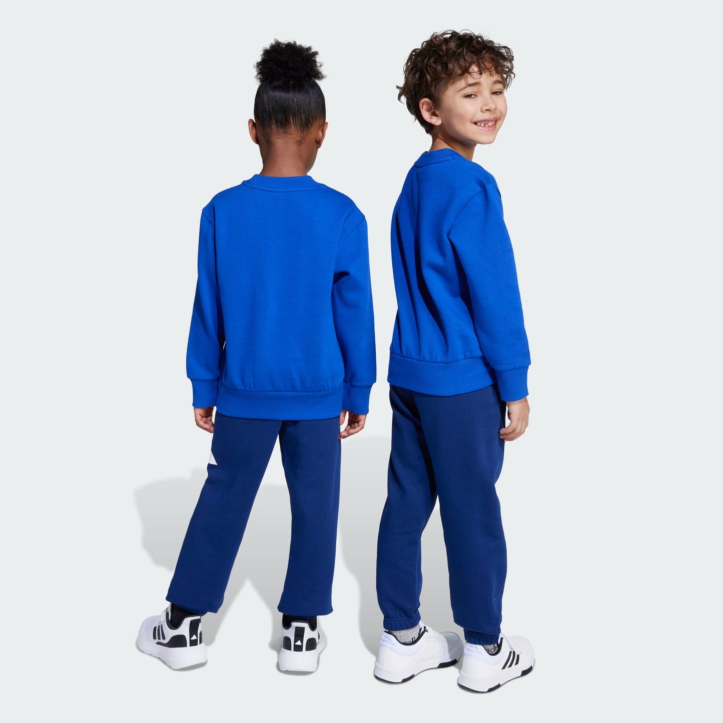 ADIDAS TUTA