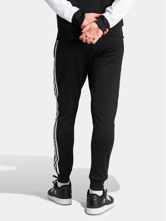 ADIDAS SST TT