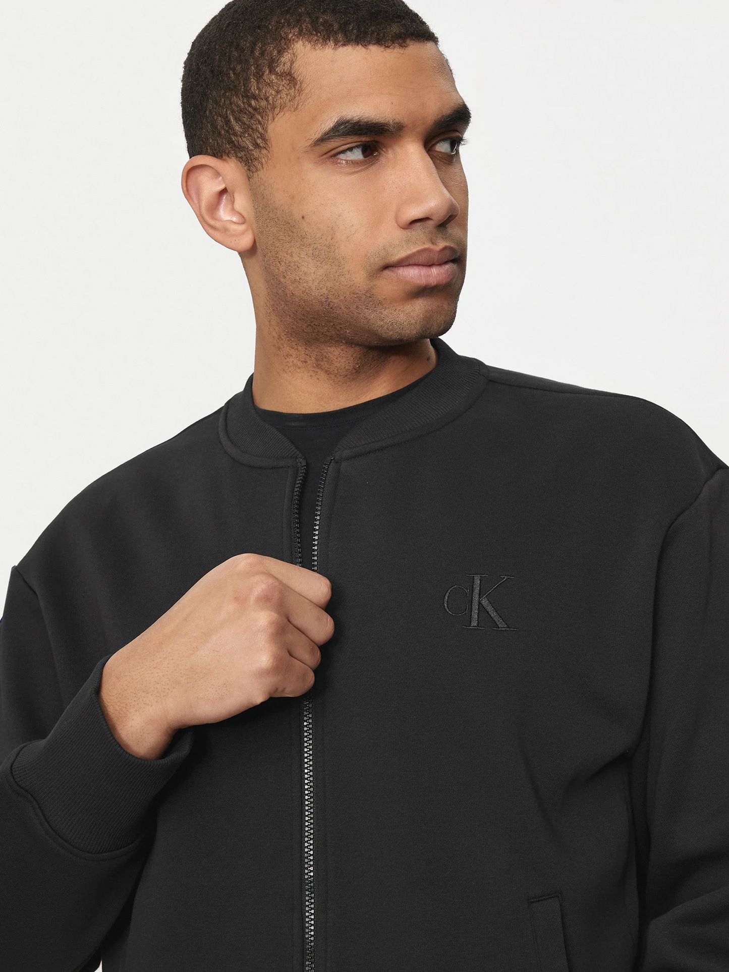 MONOLOGO APPLIQUE KNIT BOMBER