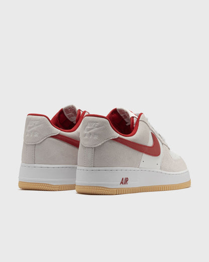 Nike Air Force 1 '07 LV8