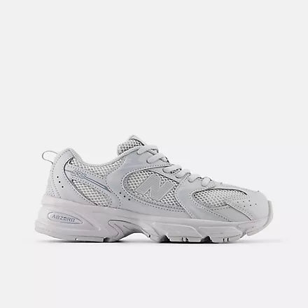 NEW BALANCE W