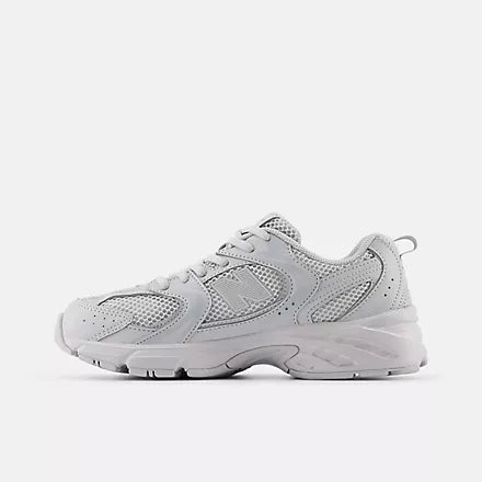NEW BALANCE W