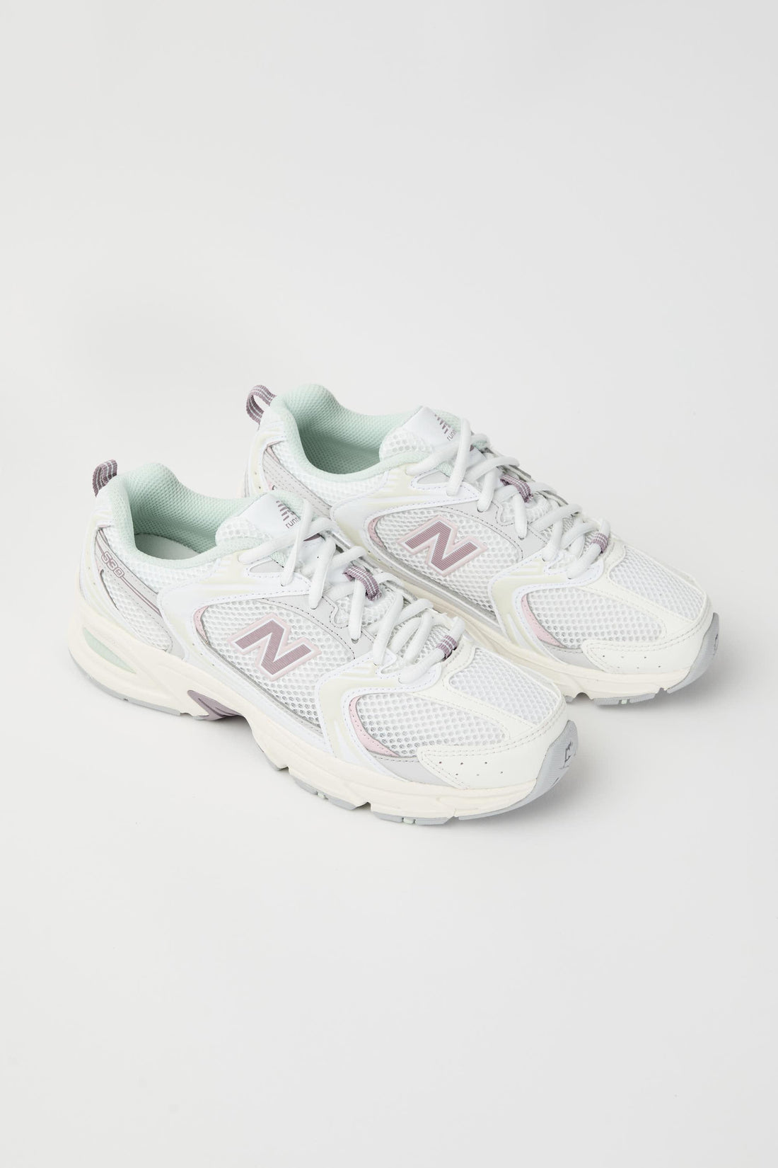 NEW BALANCE U530