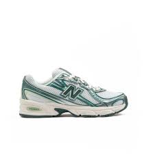 NEW BALANCE 740