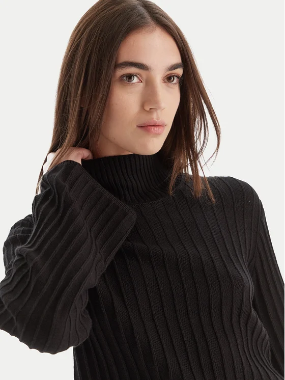 KARL LAGERFIELD PLISSE SWEATER