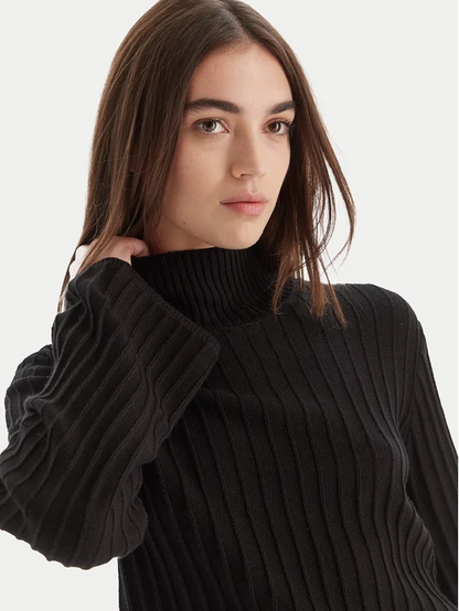 KARL LAGERFIELD PLISSE SWEATER