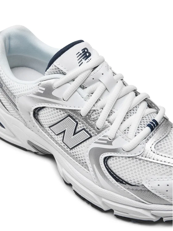 NEW BALANCE 530