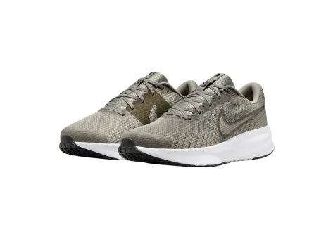 NIKE RUN DEFY