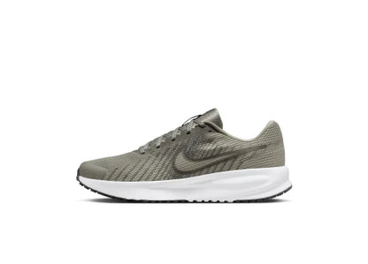 NIKE RUN DEFY