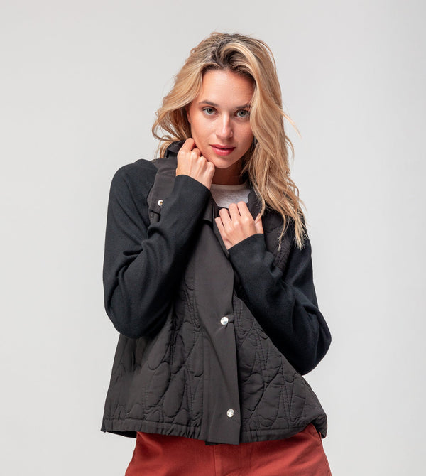 ANEKKE CHAQUETA NEGRA