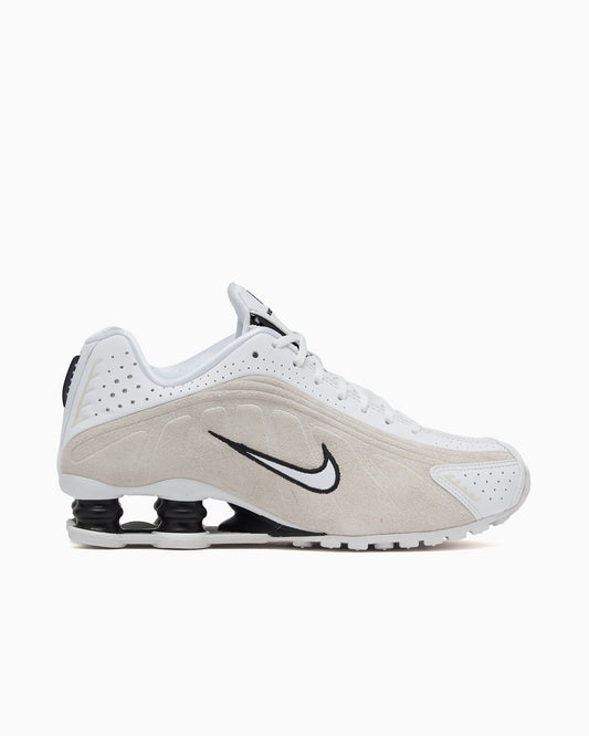 W NIKE SHOX R4