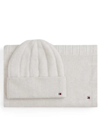 TOMMY HILFIGER FLAG FLUFFY BEANIE & SCARF GP