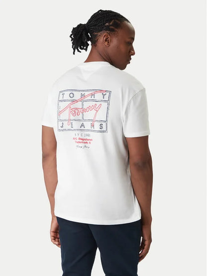 TOMMY JEANS REGULAR SIGN SPRAY SS TEE