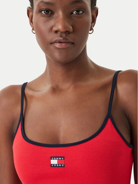 TOMMY JEANS TJW RIB F&F STRAPPY BADGE DRESS