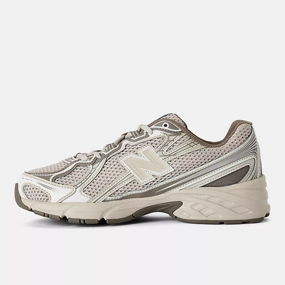 NEW BALANCE 740