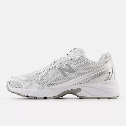 NEW BALANCE 740